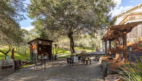 9206 Chalk Hill Road Healdsburg CA 95448