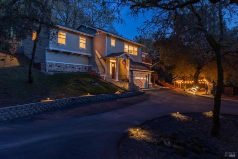 9206 Chalk Hill Road Healdsburg CA 95448
