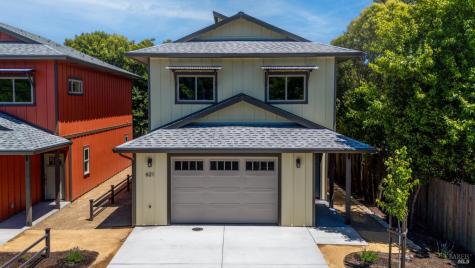 621 Myron Street Ukiah CA 95482