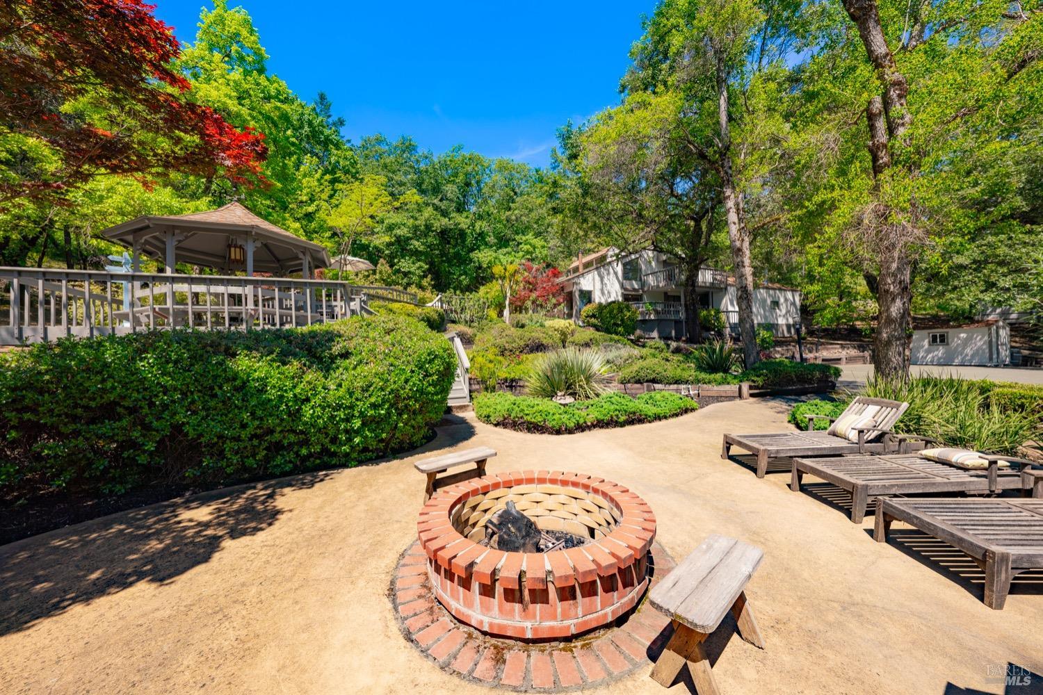 1275 Summit Lake Drive Angwin CA 94508