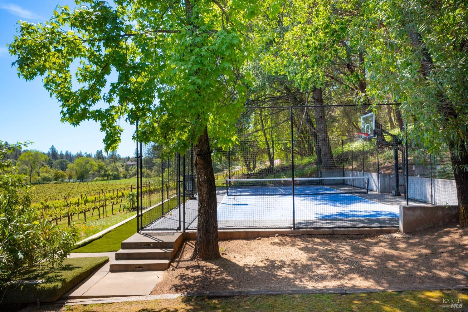 1275 Summit Lake Drive Angwin CA 94508