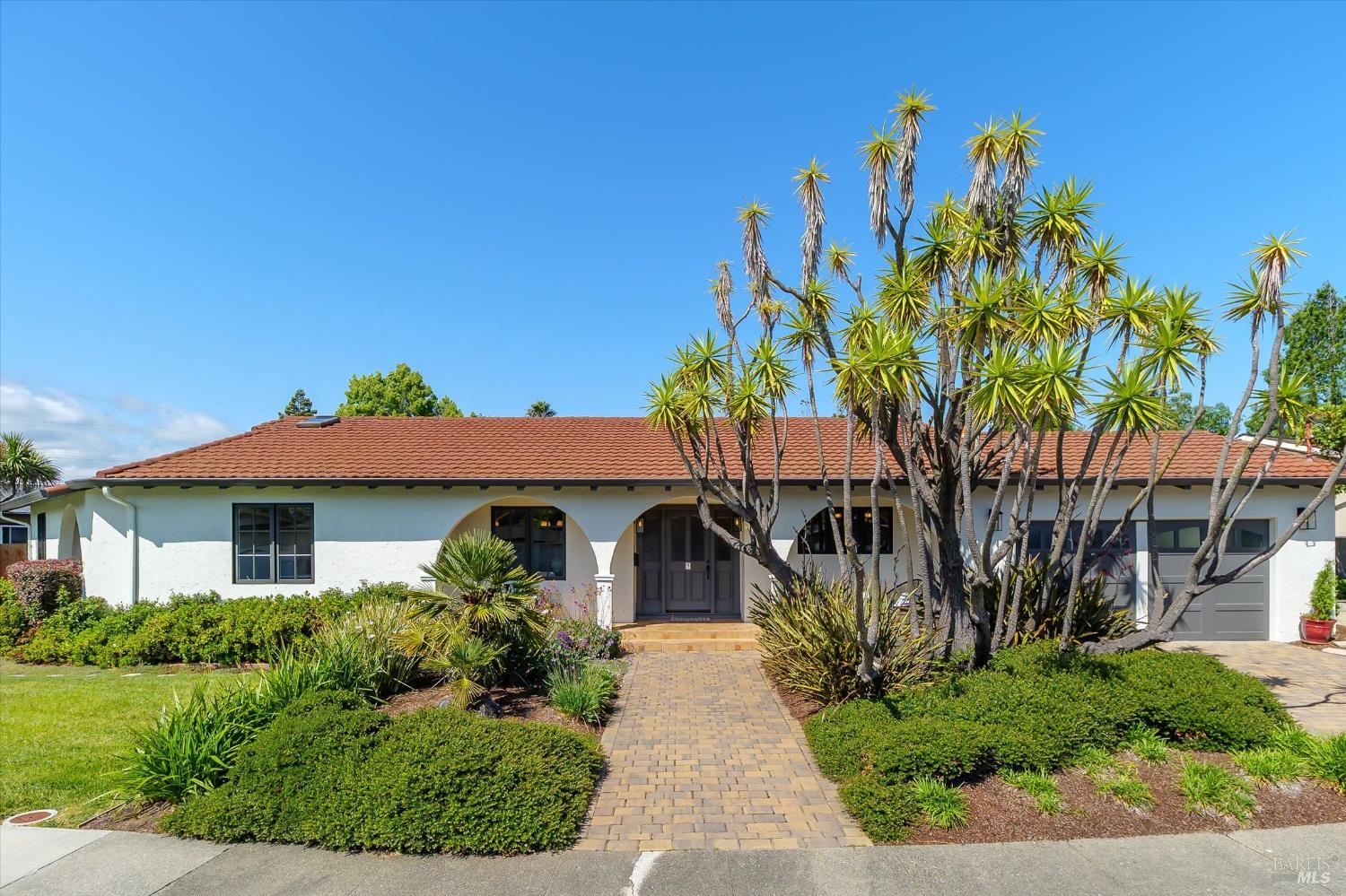5 Edgemar Way Corte Madera CA 94925