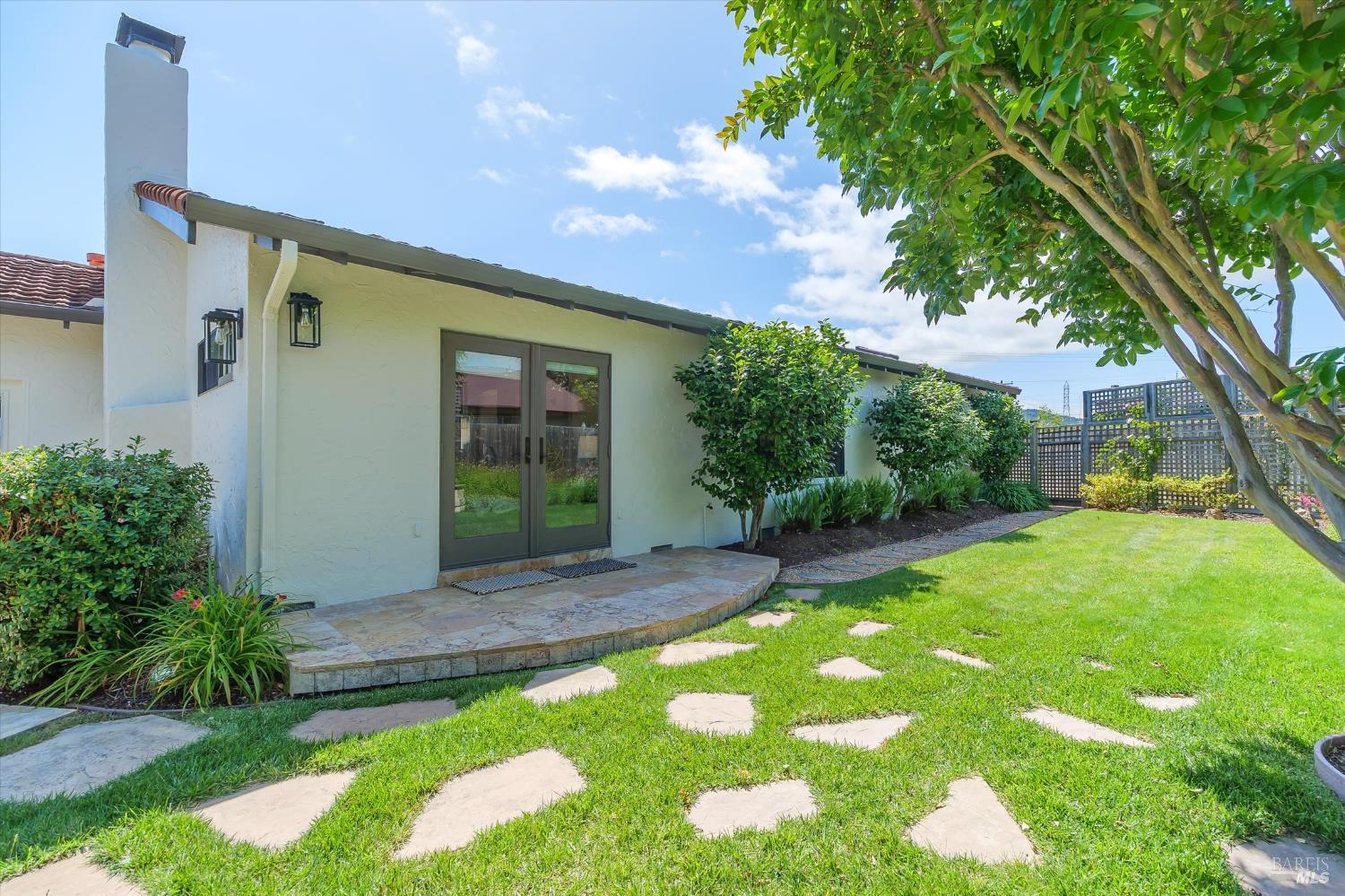 5 Edgemar Way Corte Madera CA 94925