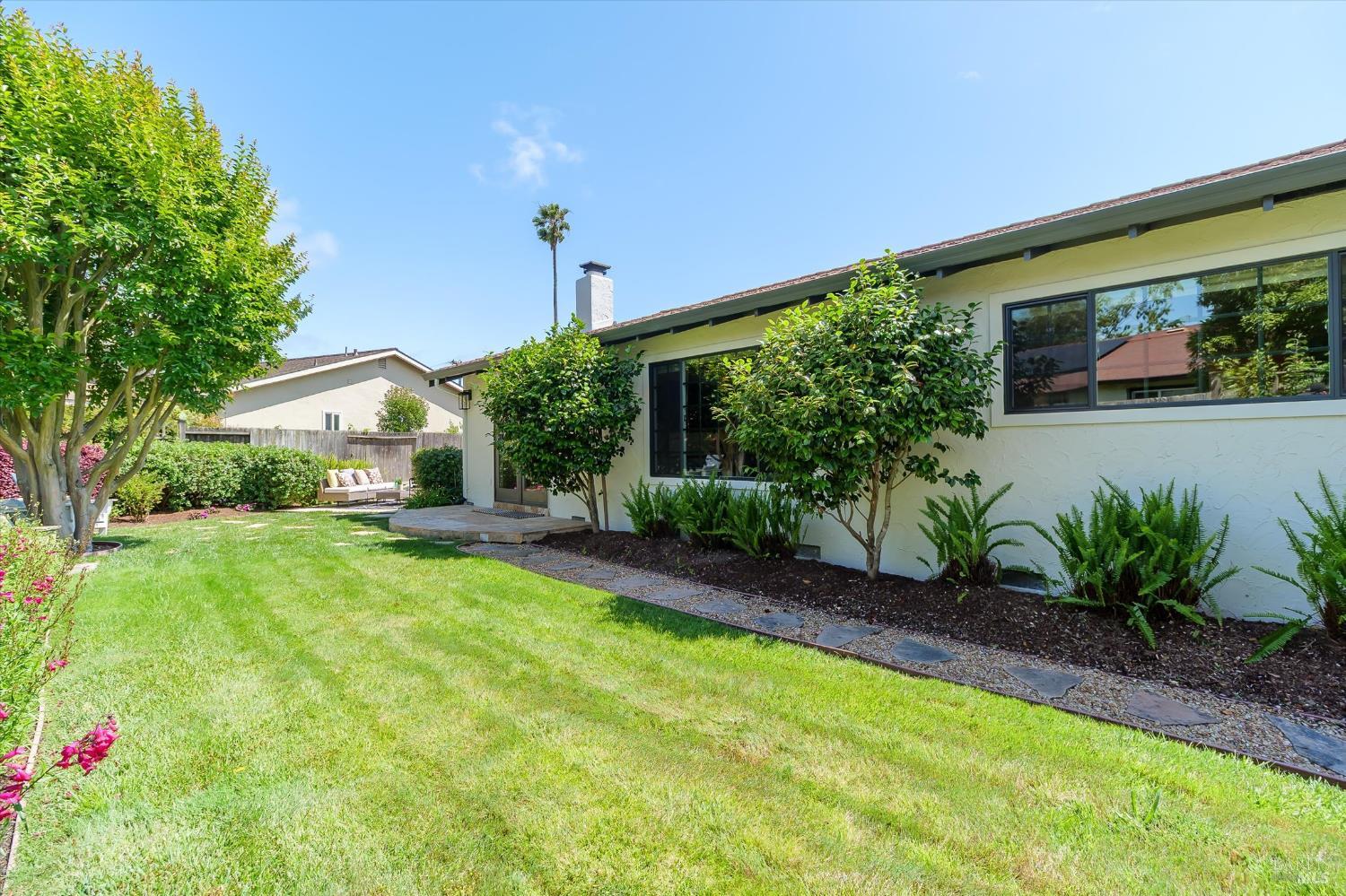 5 Edgemar Way Corte Madera CA 94925