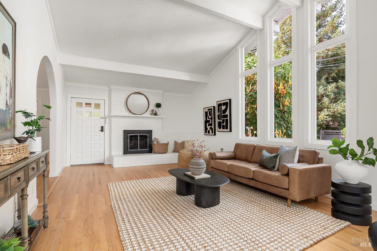 53 Florence Avenue San Anselmo CA 94960