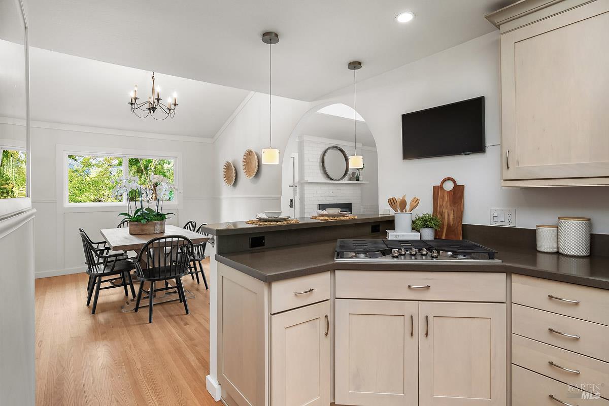 53 Florence Avenue San Anselmo CA 94960