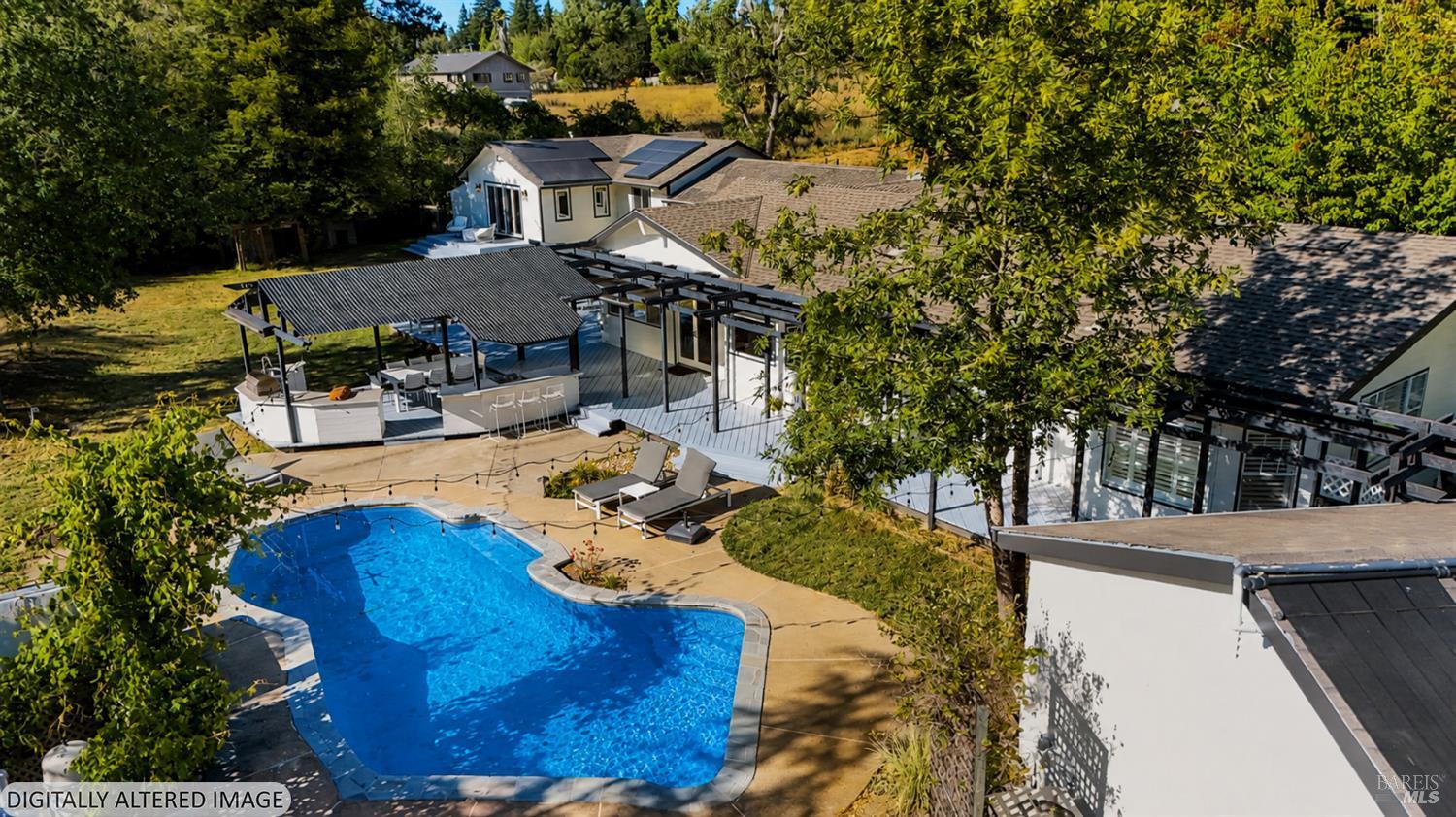 8174 Whited Road Sebastopol CA 95472