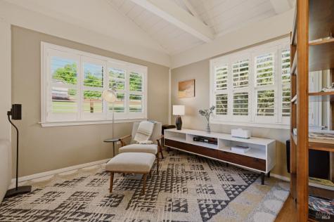 8174 Whited Road Sebastopol CA 95472