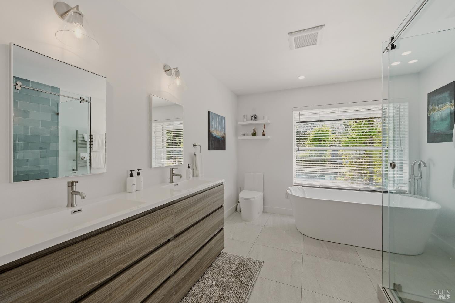 8174 Whited Road Sebastopol CA 95472