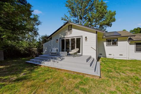 8174 Whited Road Sebastopol CA 95472