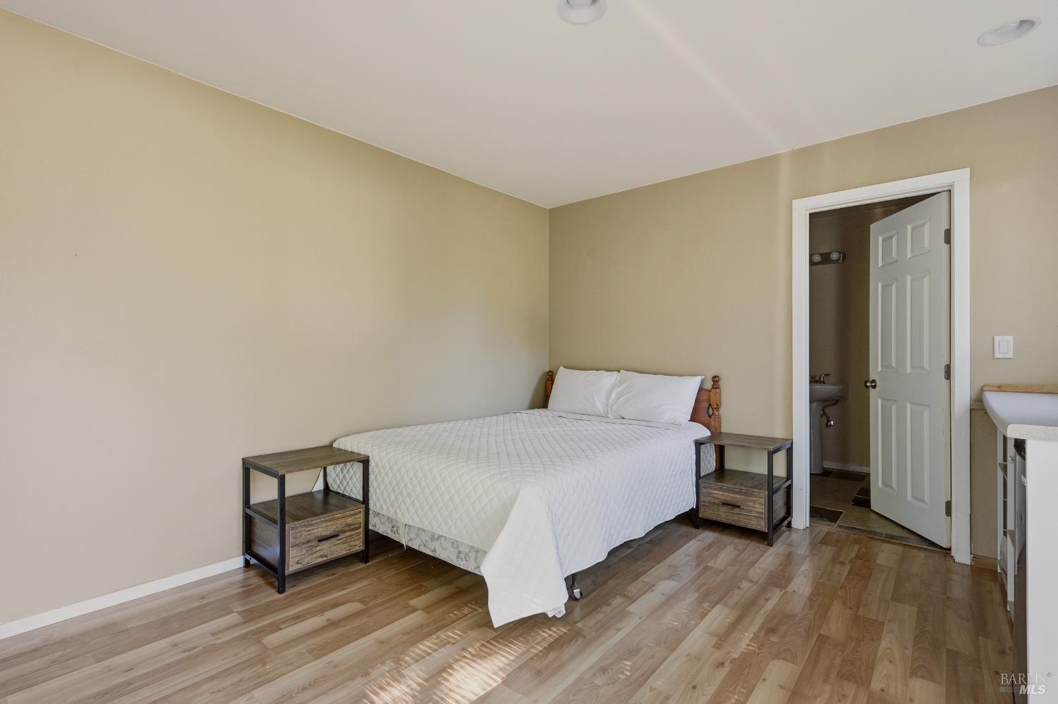 8174 Whited Road Sebastopol CA 95472