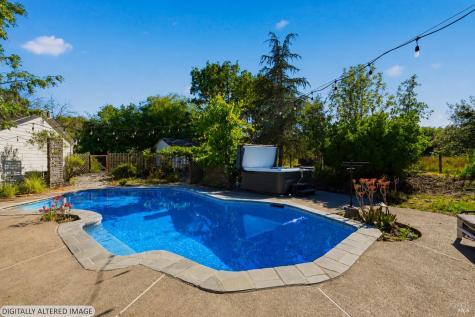 8174 Whited Road Sebastopol CA 95472