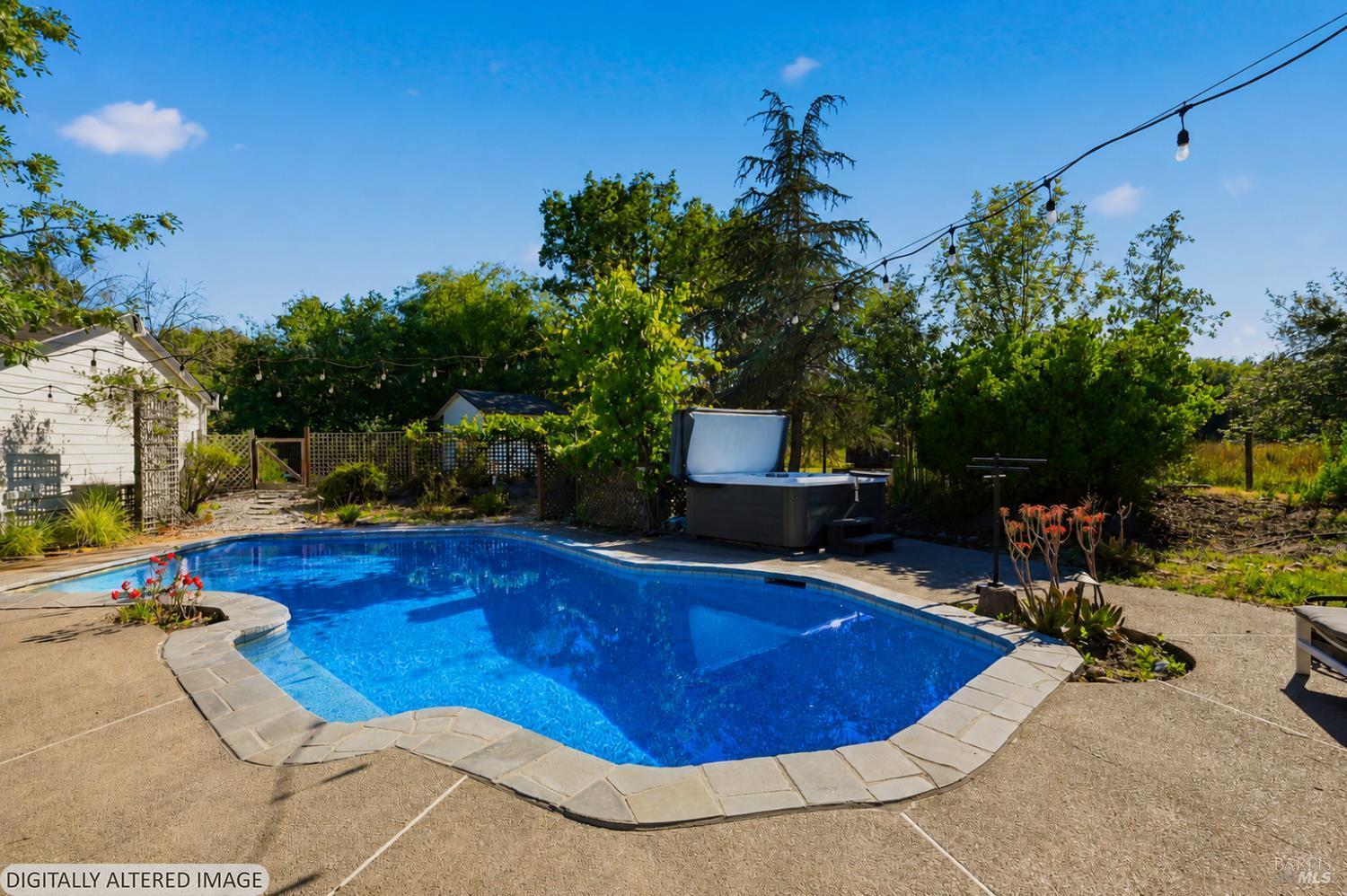 8174 Whited Road Sebastopol CA 95472