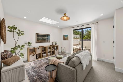90 Walnut Avenue Mill Valley CA 94941