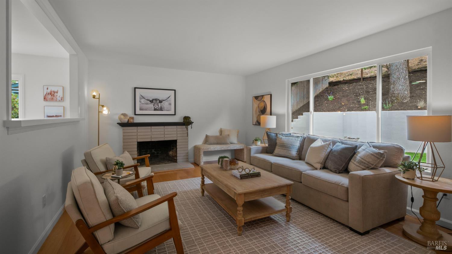 2595 Center Road Novato CA 94947