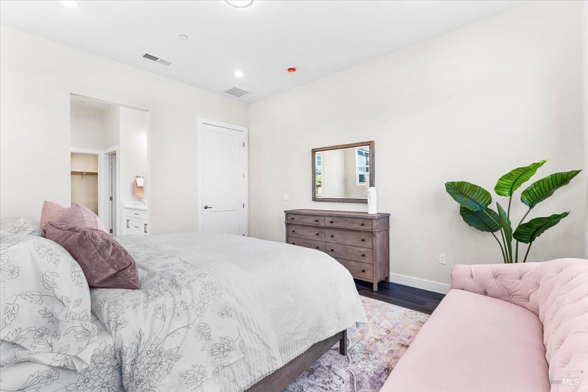7301 Willowglen Drive Rohnert Park CA 94928