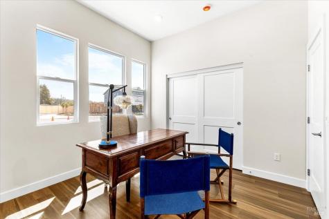 7301 Willowglen Drive Rohnert Park CA 94928