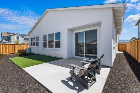 7301 Willowglen Drive Rohnert Park CA 94928