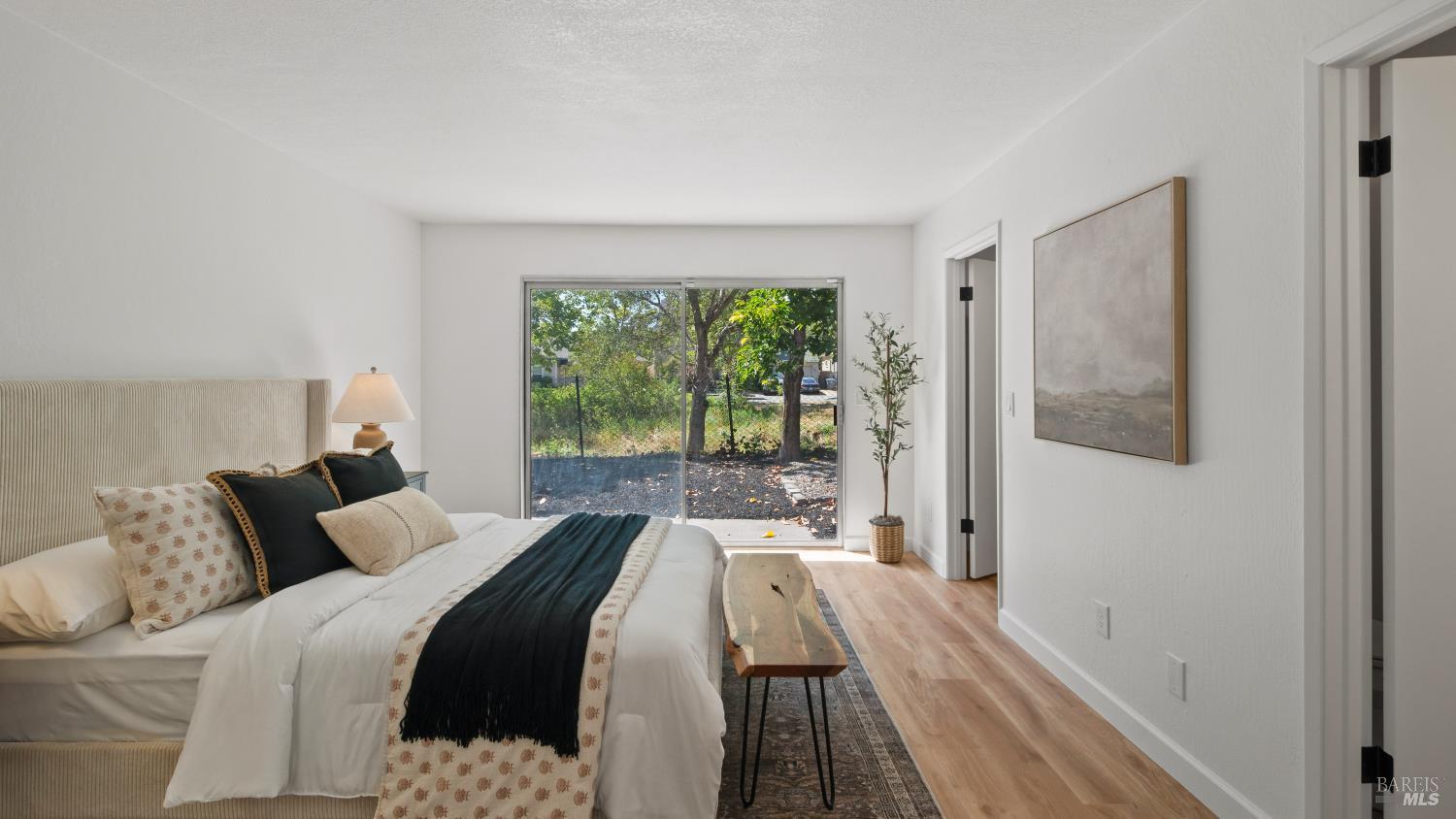 261 Redwood Circle Petaluma CA 94954