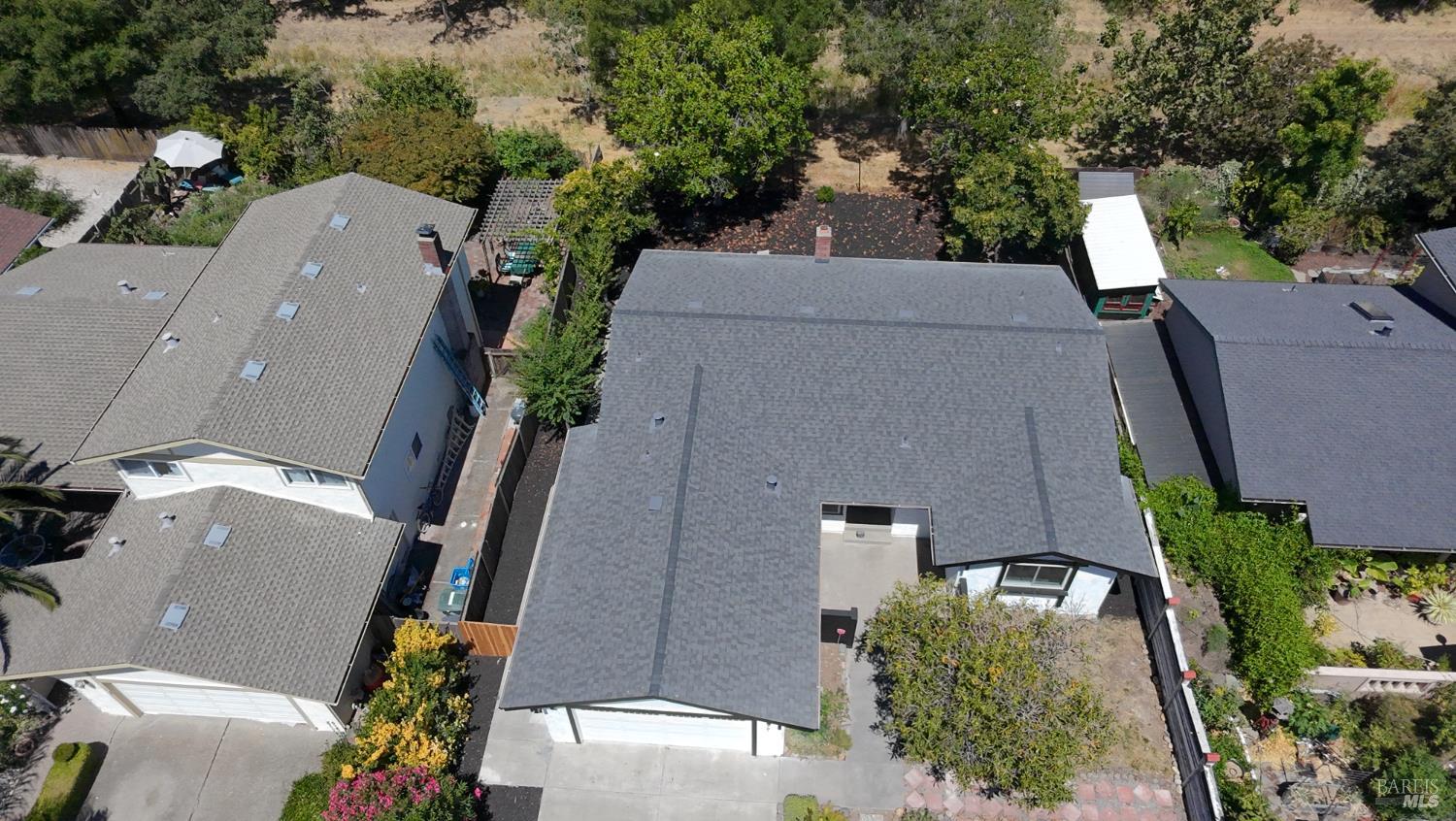 261 Redwood Circle Petaluma CA 94954