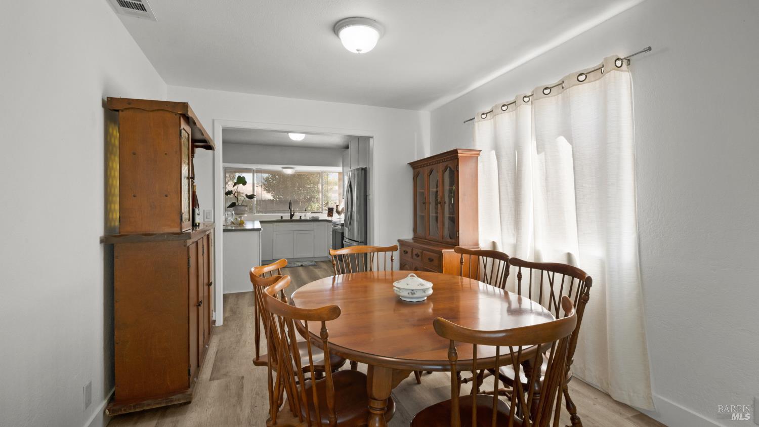 1355 Macdonald Court Dixon CA 95620