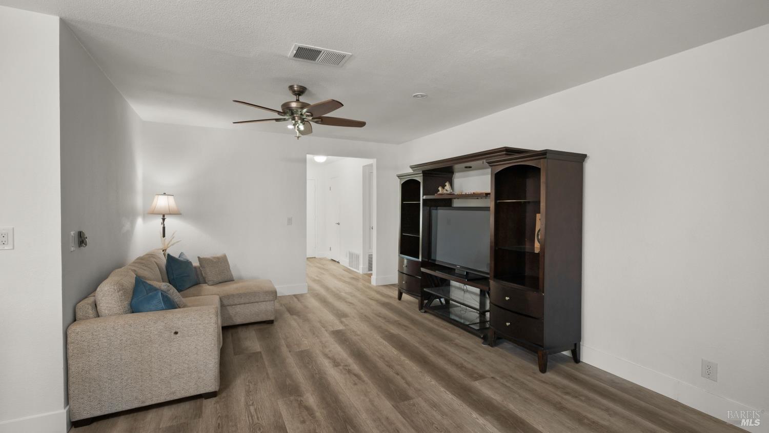 1355 Macdonald Court Dixon CA 95620