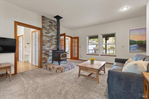 910-920 Lytton Springs Road Healdsburg CA 95448
