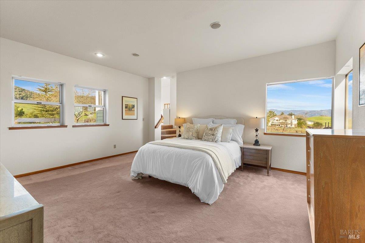 910-920 Lytton Springs Road Healdsburg CA 95448