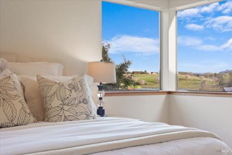 910-920 Lytton Springs Road Healdsburg CA 95448