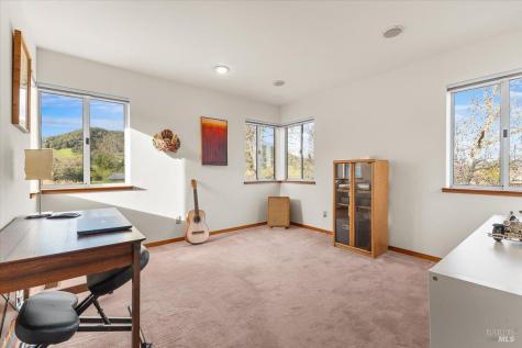 910-920 Lytton Springs Road Healdsburg CA 95448