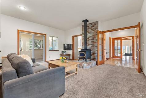 910-920 Lytton Springs Road Healdsburg CA 95448