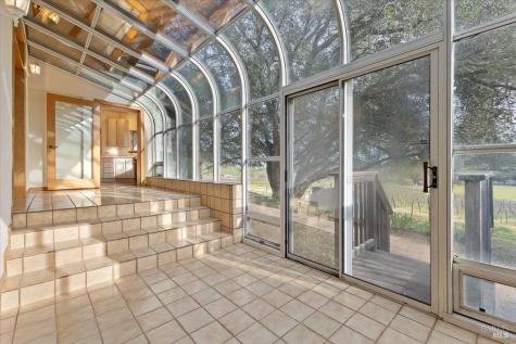 910-920 Lytton Springs Road Healdsburg CA 95448