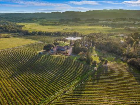 910-920 Lytton Springs Road Healdsburg CA 95448