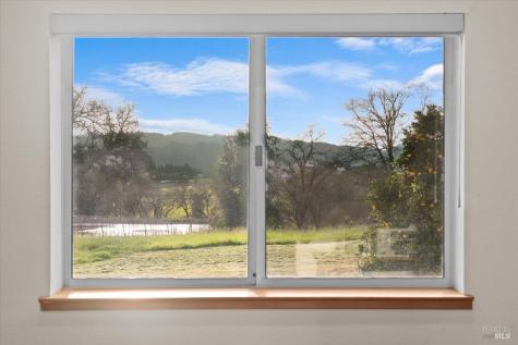 910-920 Lytton Springs Road Healdsburg CA 95448