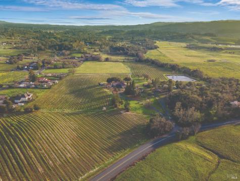 910-920 Lytton Springs Road Healdsburg CA 95448