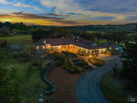 910-920 Lytton Springs Road Healdsburg CA 95448