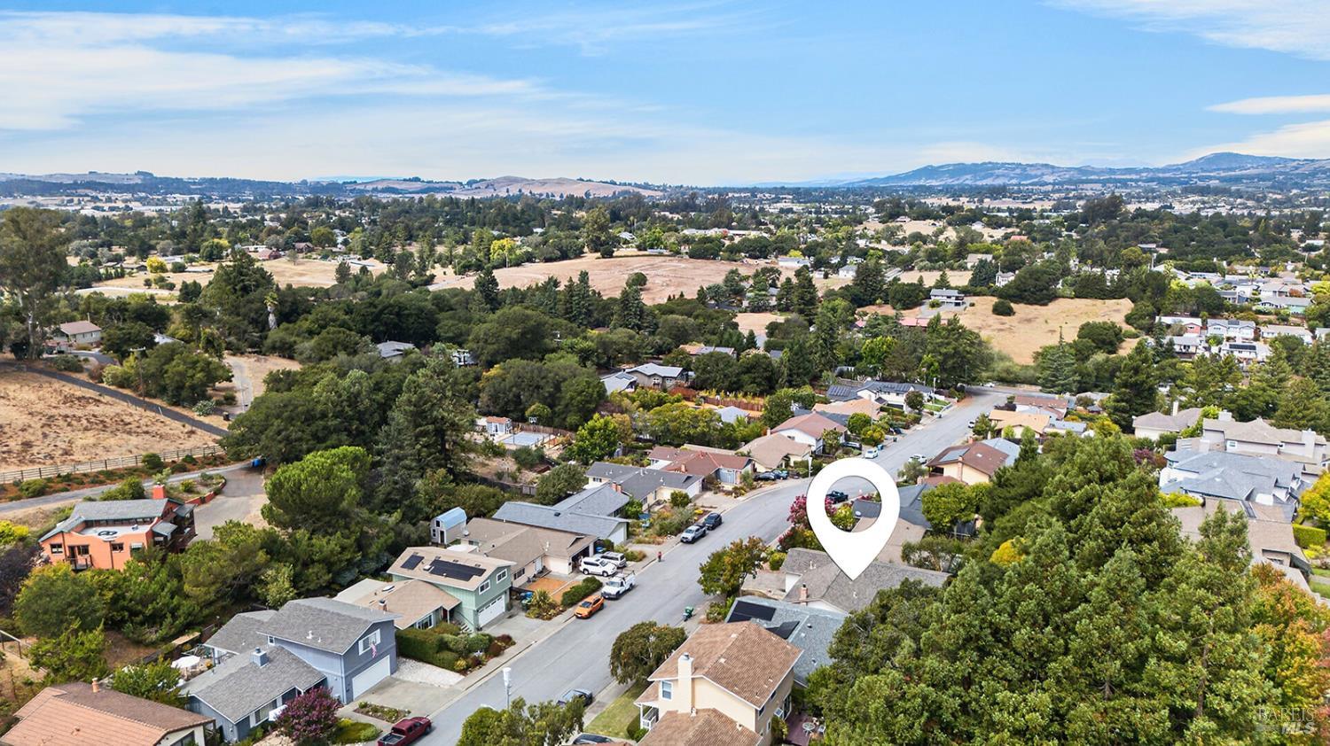748 Paula Lane Petaluma CA 94952