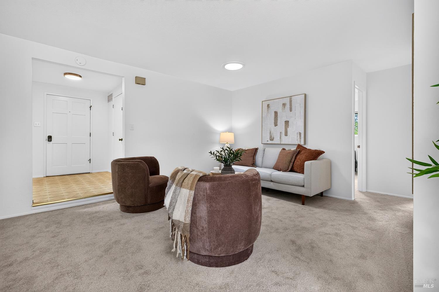 748 Paula Lane Petaluma CA 94952