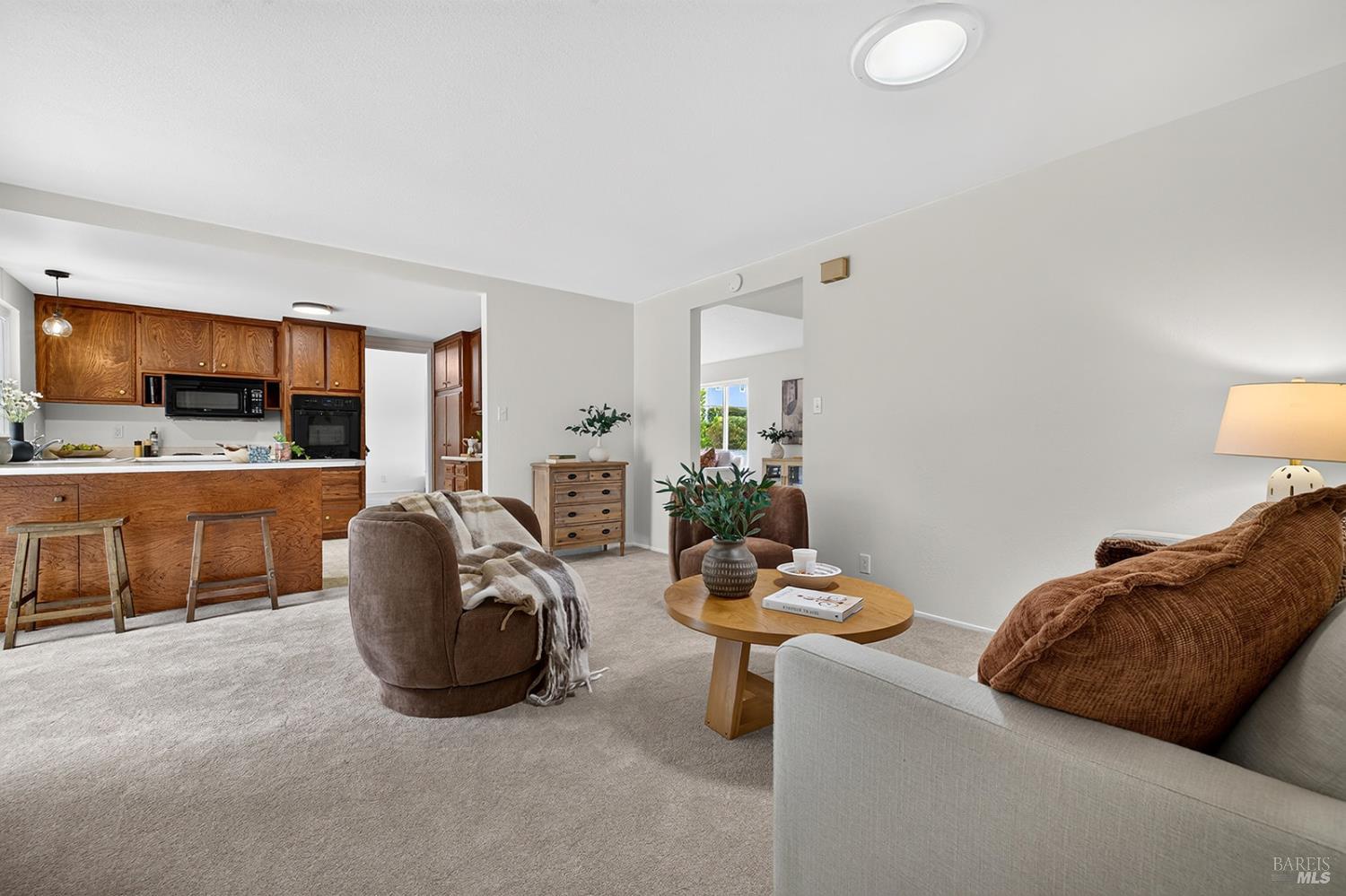 748 Paula Lane Petaluma CA 94952