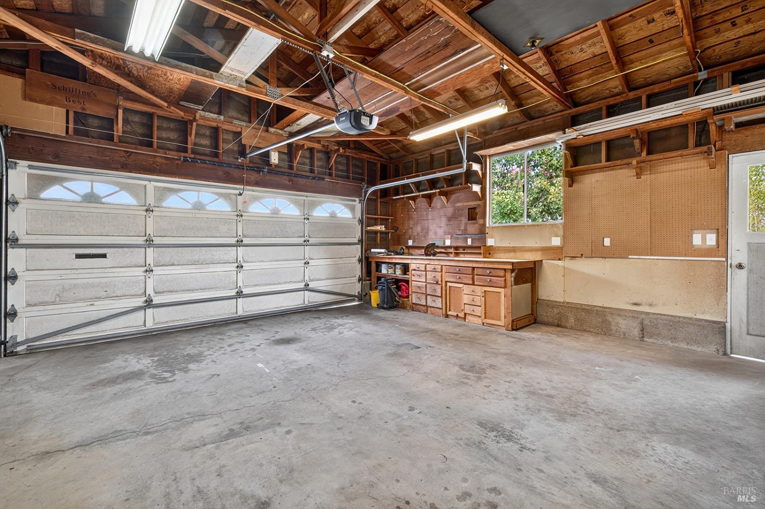 748 Paula Lane Petaluma CA 94952