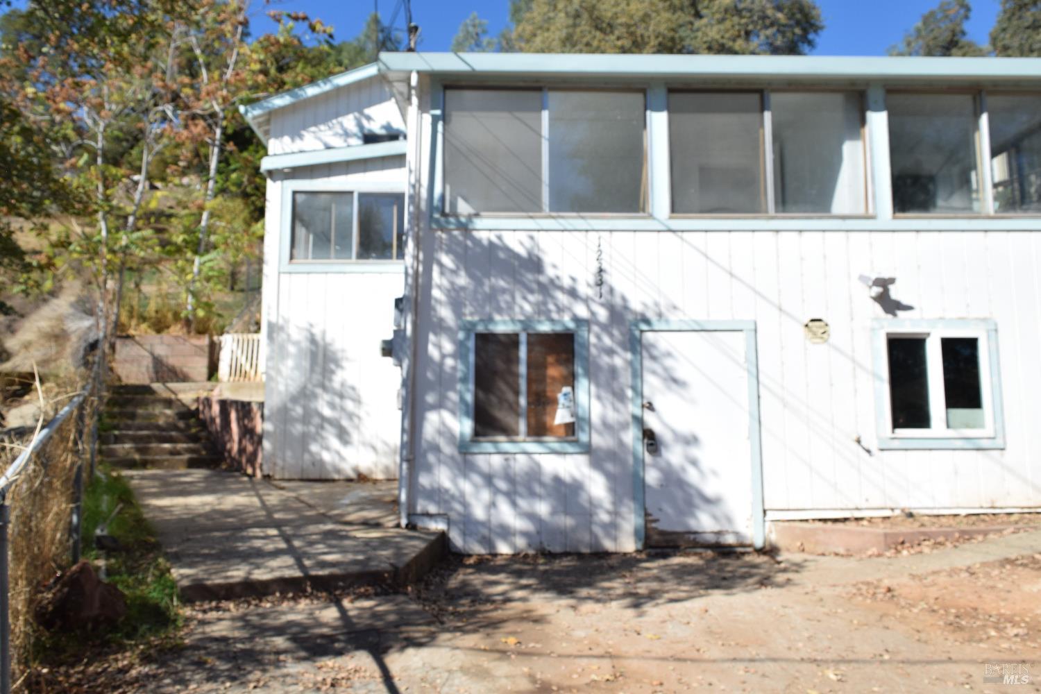 12331 Oakgrove Avenue Clearlake Oaks CA 95423