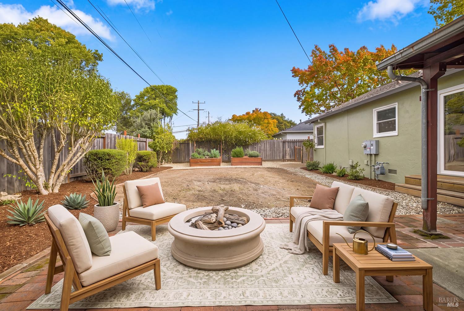 2817 Midway Drive Santa Rosa CA 95405