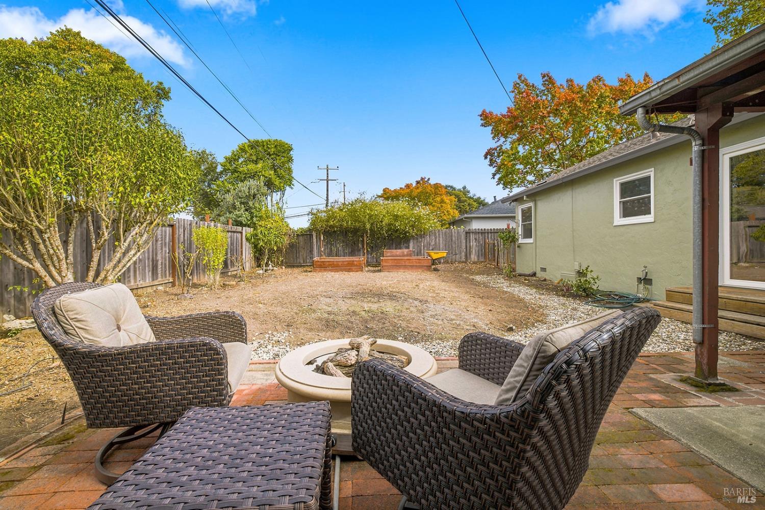 2817 Midway Drive Santa Rosa CA 95405