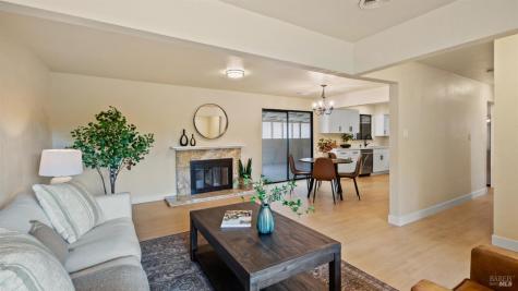 65 Arlington Drive Petaluma CA 94952