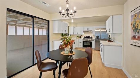 65 Arlington Drive Petaluma CA 94952