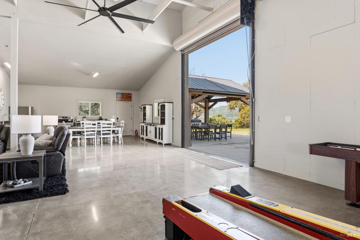 2800 Feliz Creek Road Hopland CA 95449
