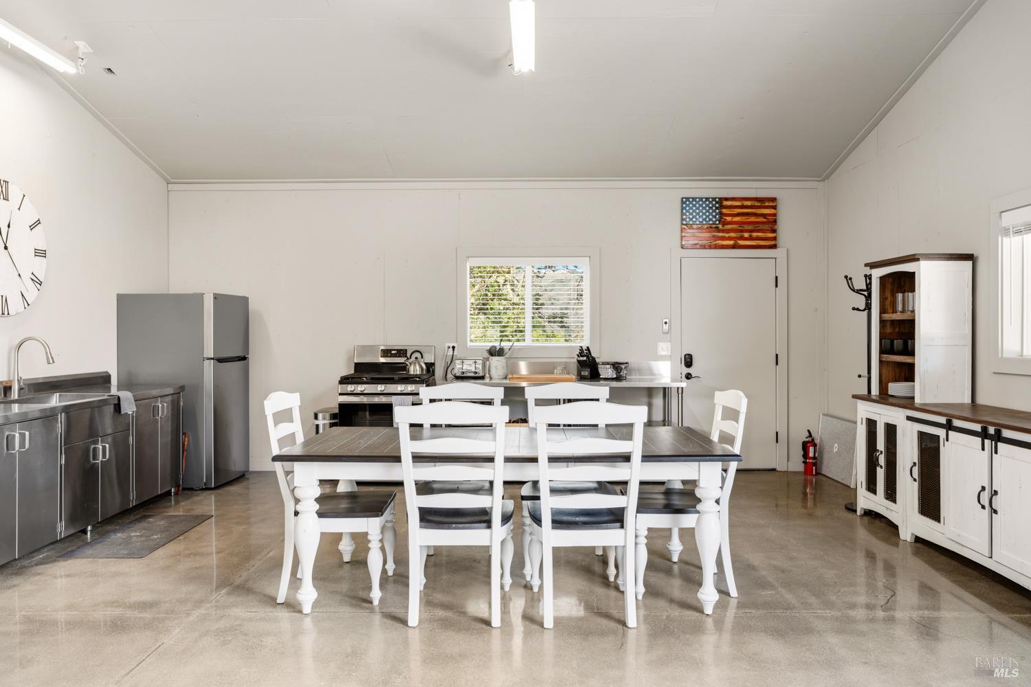 2800 Feliz Creek Road Hopland CA 95449