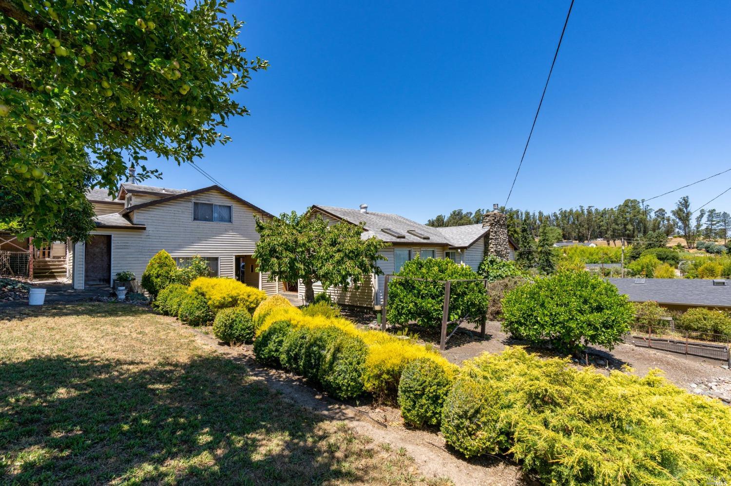 504 W Railroad Avenue Cotati CA 94931