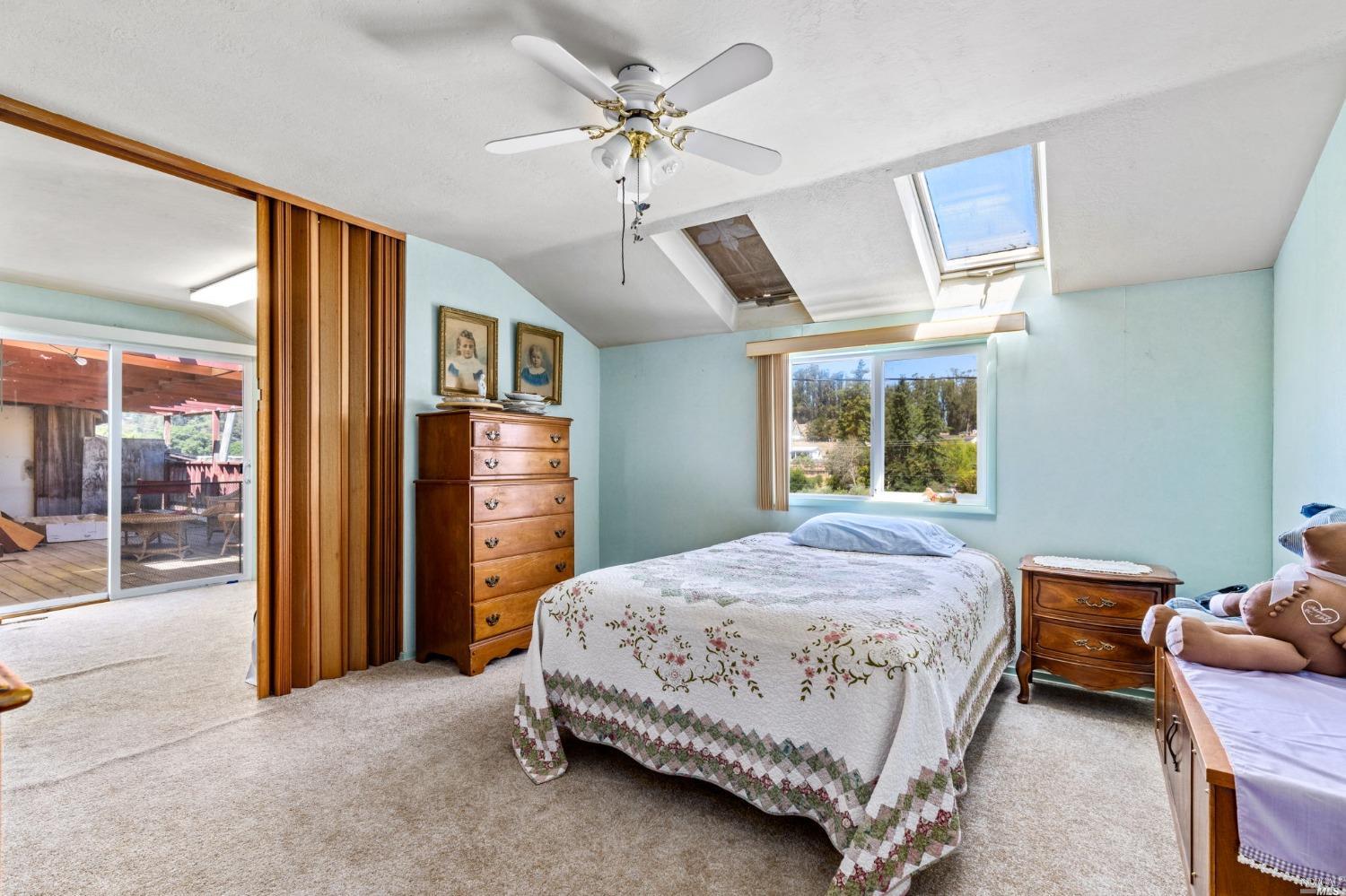 504 W Railroad Avenue Cotati CA 94931