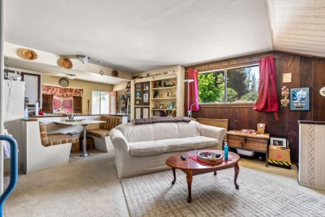504 W Railroad Avenue Cotati CA 94931